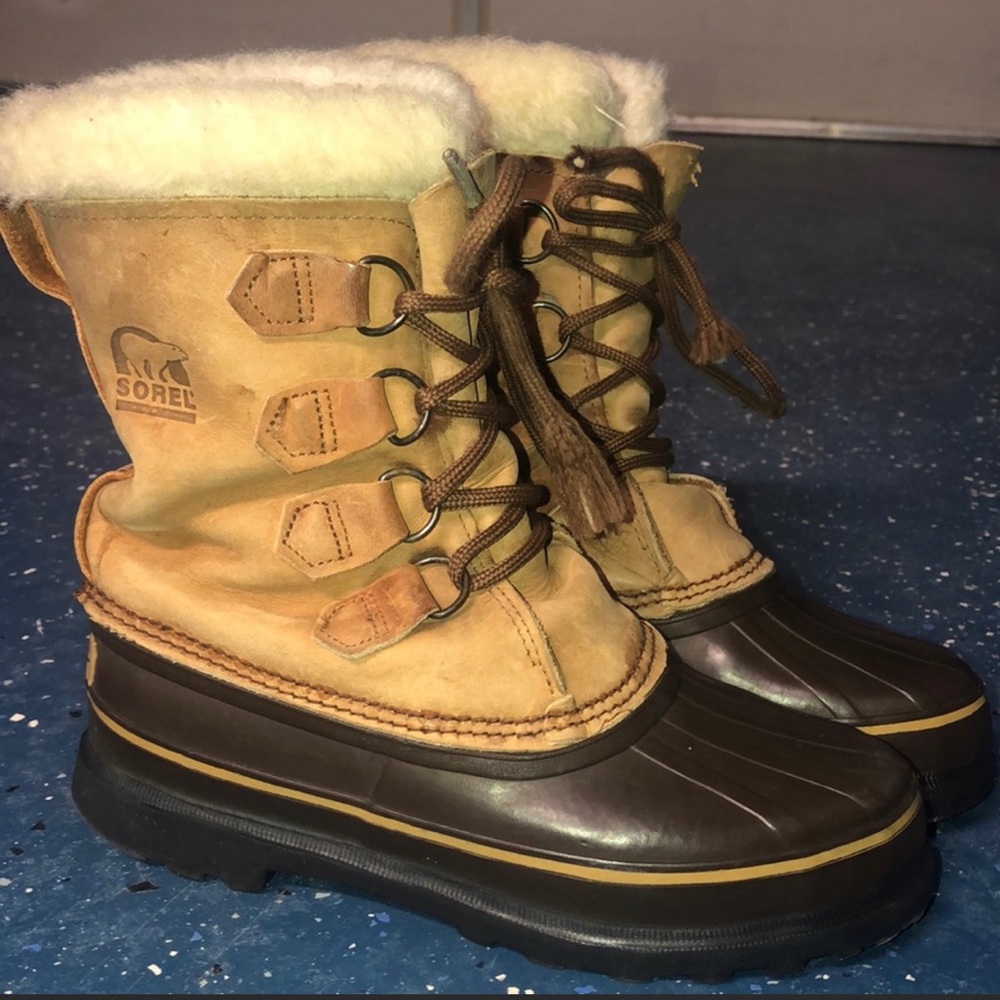 Sorel Snow Boots with felt inserts